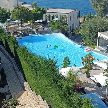 Artemis Beach House Vlore Exterior photo