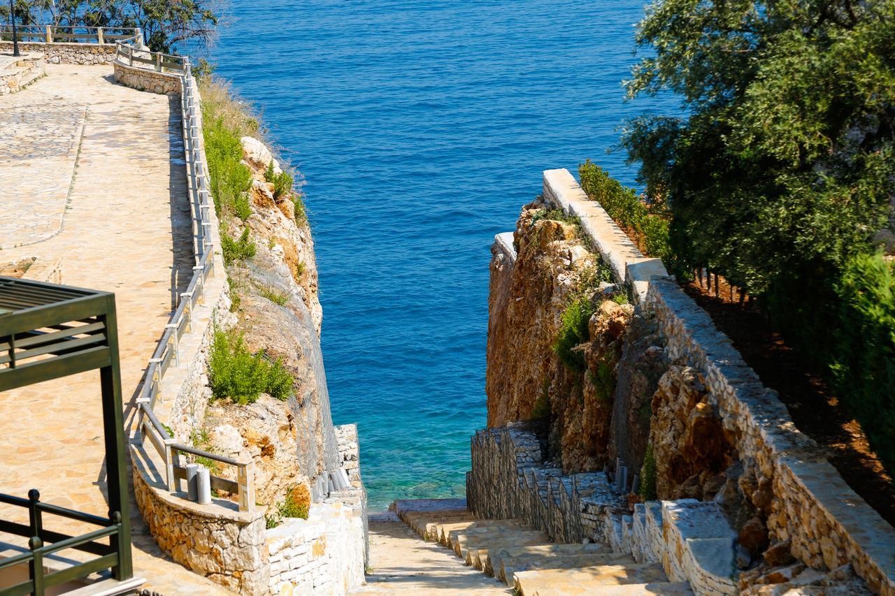 Artemis Beach House Vlore Exterior photo